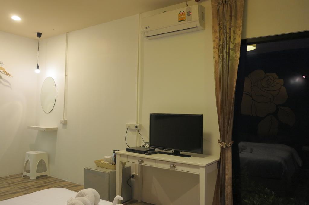 Smile Place Hotel Koh Lanta Room photo